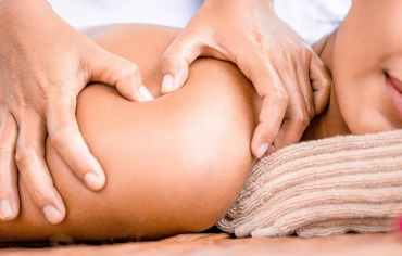 Vô vàng lợi ích từ massage bấm huyệt mà bạn chưa biết